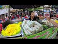 Best Cambodian street food @ Russian market, So Delicious Yellow Pancake, Noodles & Spring Rolls