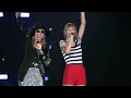 Taylor Swift & Carly Simon - You're So Vain (Live on the Red Tour)