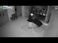 2 burglars caught on camera stealing safe from Queens building