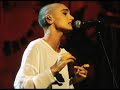 Sinéad O'Connor sings (2/12) 