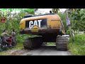 BIG Digger Excavator Transport By Self Loader Truck Mobilisasi Alat Berat CAT 336D LME CAT 320D