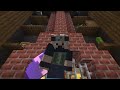 Etho competes to build an etho hopper clock the fastest