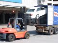 How to Load Cars Into Containers
