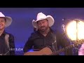 Garth Brooks Performs His Classic ‘Callin’ Baton Rouge’