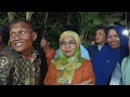 Wanita teman nonton Tayub para Bapak Kakek lansia tajir dimanjakan keinginannya saat bersama.