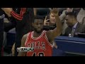 Crowd reaction to Derrick Rose's first touch since ACL injury