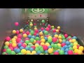 Balls on escalator