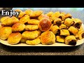 How to make biscuit with grounded walnuts and date palm inside it | Delicious