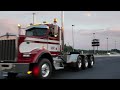 Gear Jammer Magazine Truck Show's Parade of Big Rigs