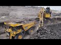 Komatsu PC 2000 vs Komatsu HD 785