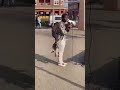 Homeless woman singing on street with her child on her back with a golden voice🙆🏽‍♂️🔥🔥💞💕👐