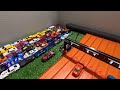 CLOSE race between two fighters on the Hot Wheels track!