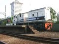 pagi yang sibuk di stasiun gambir - nostalgia kereta api tahun 2008