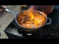 Isca de carne no molho cremoso de gorgonzola