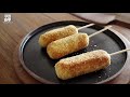 Crispy hot dogs on sticks!! No need to knead! Super easy.