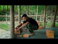 Catch fish and cook a country meal, Building a kitchen out of wood and bamboo - Bia Survival