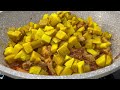 Kerala Style Pork Kaya Curry/ നാടൻ പോർക്ക് കായ കറി