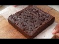 NO MAIDA, NO EGGS, NO OVEN CHOCOLATE BROWNIE RECIPE | HOW TO MAKE BROWNIE IN A COOKER AT HOME