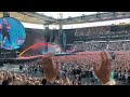 New Paradise Outro + Charlie Brown live in Frankfurt 2022// Coldplay ft. Liaze// Deutsche Bank Park