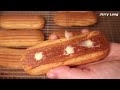 If you have an oven at home, be sure to make it [Cream-filled vanilla eclair]