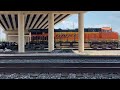 BNSF TPLGAT heads east at Rosenberg with dpu and a short train