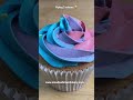 Piping 3 colours on cupcakes : Simple cupcake decorating ideas : How to decorate cupcakes