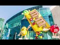 M&M’s World Store Tour Las Vegas Strip, NV #mms #vegas #candy #snickers