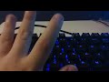 Mostrando mis manos y el teclado