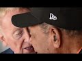 Willie Mays meeting Vin Scully in 2016 for the first time.