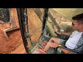 Caterpillar 385C Excavator - How The Operator Works