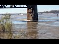 Barge sinks after it hits Mississippi River bridge in Vicksburg