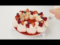 This Pavlova Dessert Will Change The Way You Look At Meringue Forever!