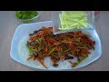 Recettes viande  Vermicelles de riz sautés au bœuf (Фунчоза)