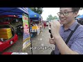 It was the first time for three mainland boys to go to the Ramadhan market in Malaysia.