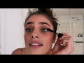 Taylor Hill's 10-Minute Guide to Her Fall Look | Beauty Secrets | Vogue