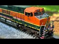 How To Weather WITHOUT an Airbrush - Modern BNSF Dash 9