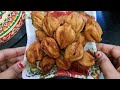 आटे से बनाये इतने crispy और tasty मिनी flower समोसा l samosa recipe l aloo samosa l mini samosa