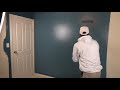 Super Quick Lesson: How to roll a wall with paint