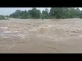 to day barish // bahat barish ho rahi hai// barish mosam#nechural #river #shorts #viral #videos //