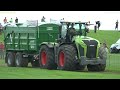 Claas 5000 Xerion vs Fendt 933 vario