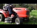 Zahradní traktor - sekání zahrady, garden tractor - mowing the garden