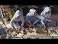 Siswa SMK Muhammadiyah Praktik buat Ecoprint