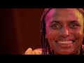 Miriam Makeba - Click Song (Qongqothwane) (Live)
