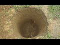 Girl Living the island Off The Grid Built Deep Hole Water Well - Dig A Round Hole in The Underground