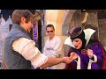 Rapunzel and Flynn Rider Meet Up With the Viral Evil Queen and SO MANY Other Characters! Disneyland