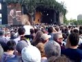 Neil Young sings 'Mansion on the Hill'