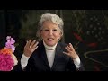 Bette Midler Breaks Down 13 Looks From Hocus Pocus to the Met Gala | Life in Looks | Vogue