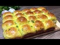 NO-KNEAD GARLIC BUTTER BREAD ROLLS | Garlic Dinner Rolls / Buns