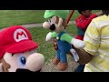 Mario and Luigi go to the park
