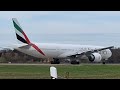 Takeoff / Emirates / Hamburg Airport/ B777-300